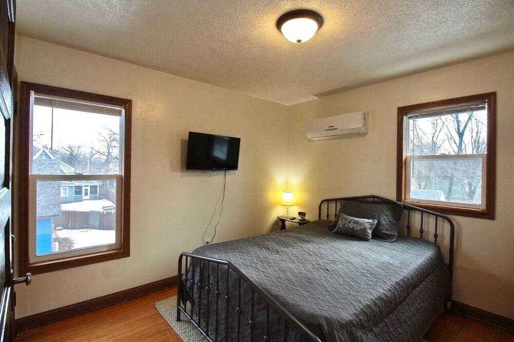 Photo of Bedroom in Beloit