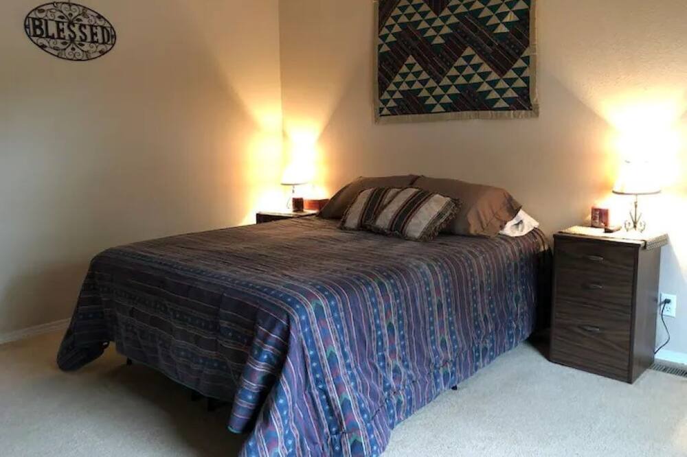 Photo of Bedroom in Bloomfield