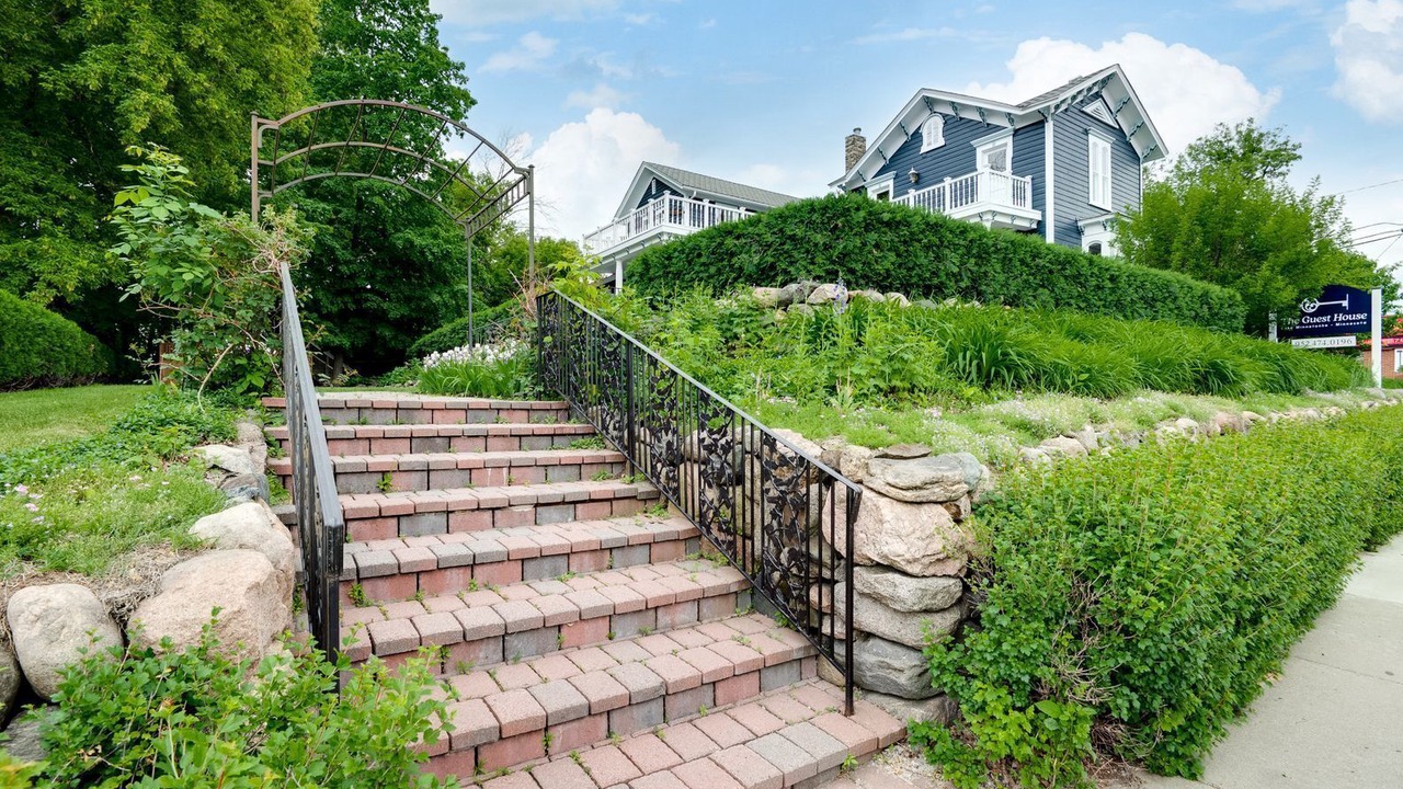 Photo of Outdoor in Excelsior
