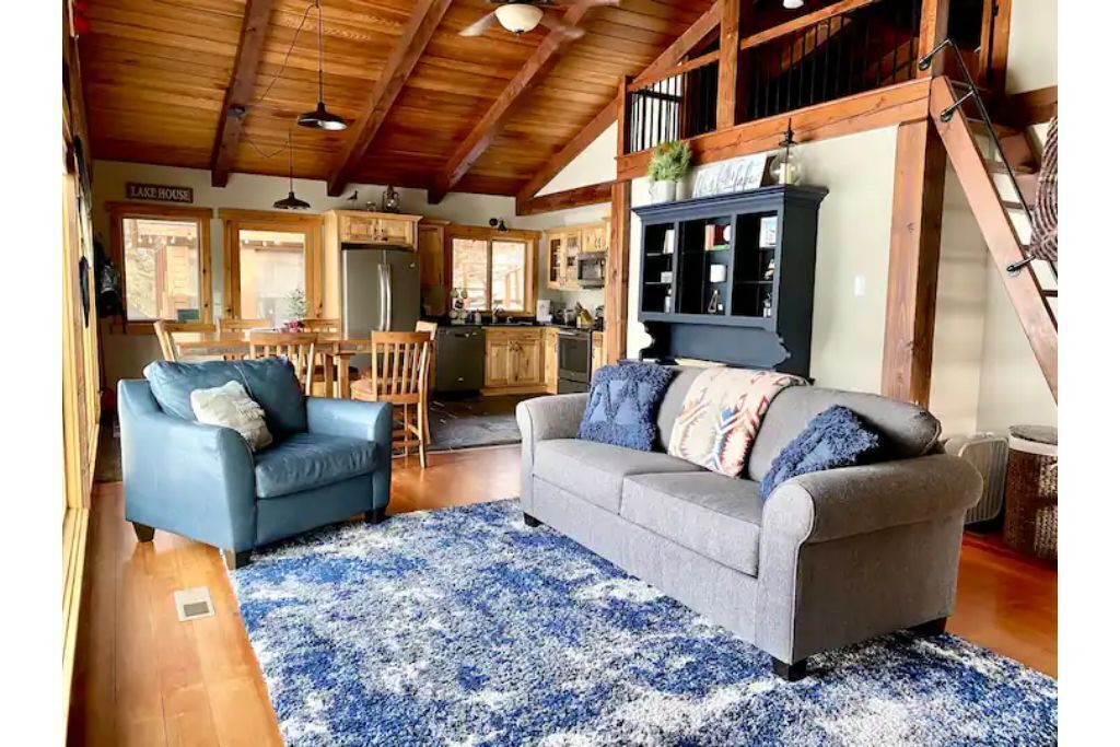 Photo of Livingroom in Amery