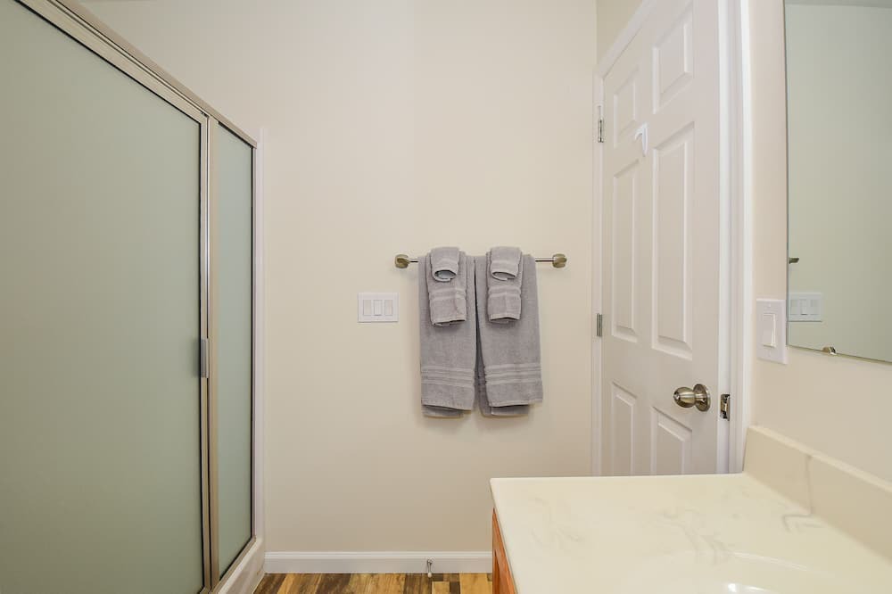 Photo of Bathroom in McHenry