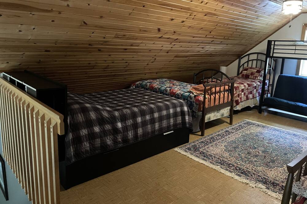 Photo of Bedroom in Tainter Lake