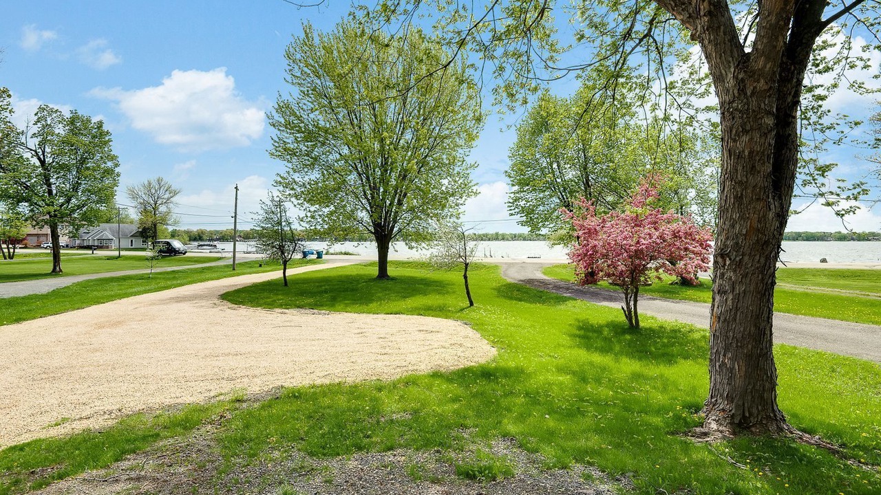 Photo of Outdoor in Forest Lake