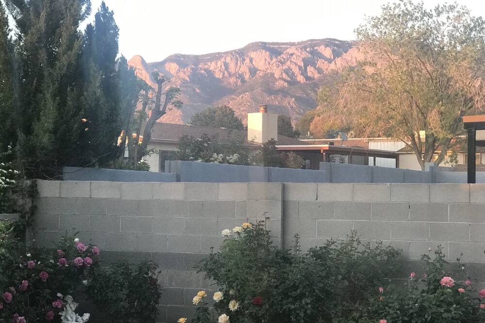 Photo of Others in Heritage Hills