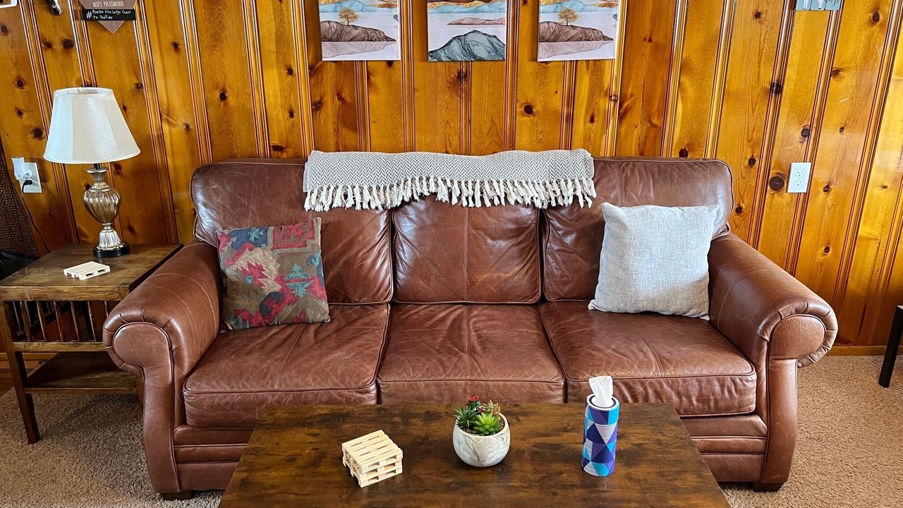 Photo of Bedroom in Red River