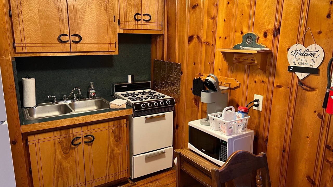 Photo of Kitchen in Red River