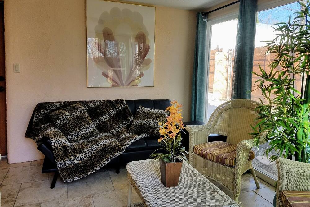 Photo of Livingroom in Santa Fe