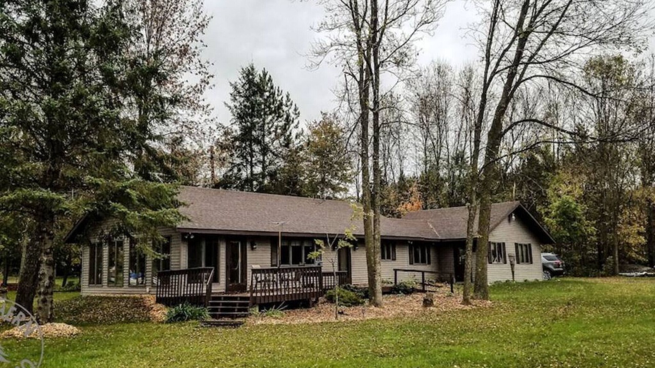 Photo of Outdoor in Luck