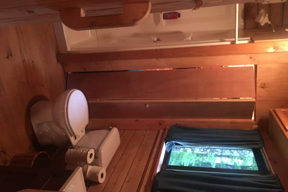 Photo of Bathroom in Hedgesville