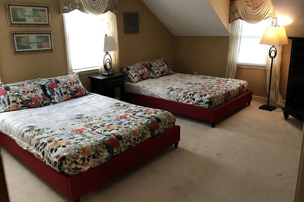 Photo of Bedroom in Somers