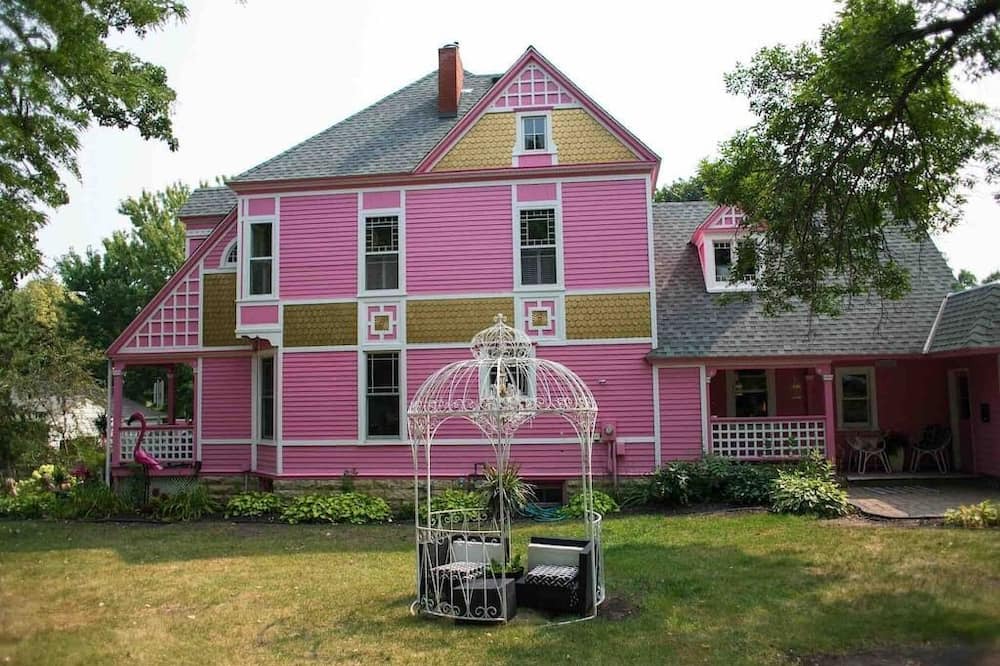 Photo of Outdoor in Hudson
