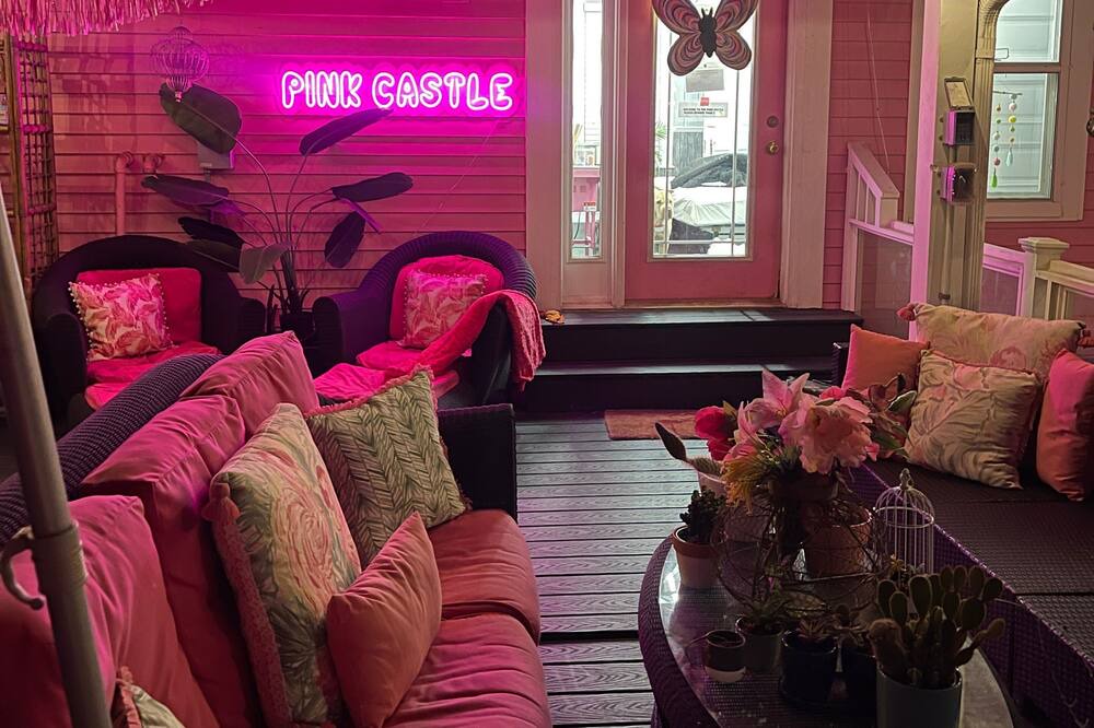 Photo of Livingroom in Hudson