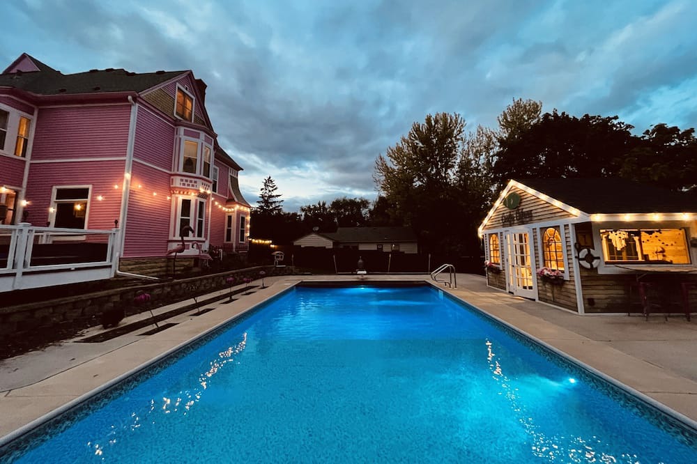 Photo of Outdoor in Hudson
