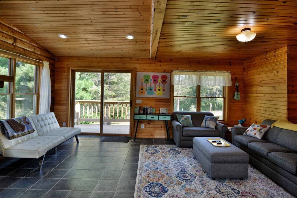 Photo of Livingroom in Solon Springs