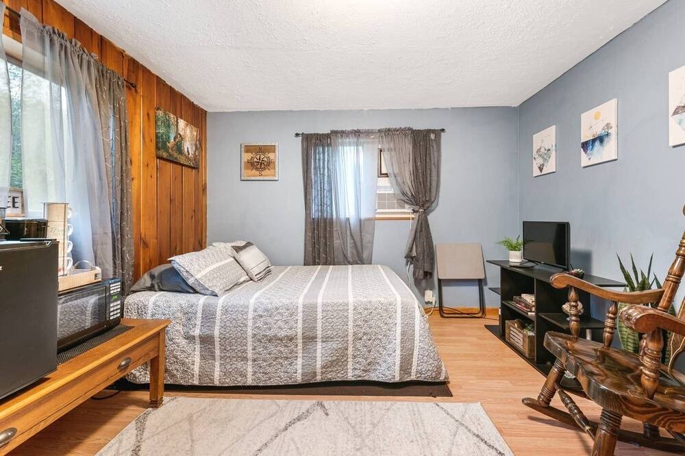 Photo of Bedroom in Fayetteville