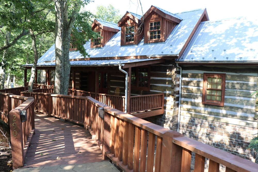Photo of Patio Balcony in Caldwell
