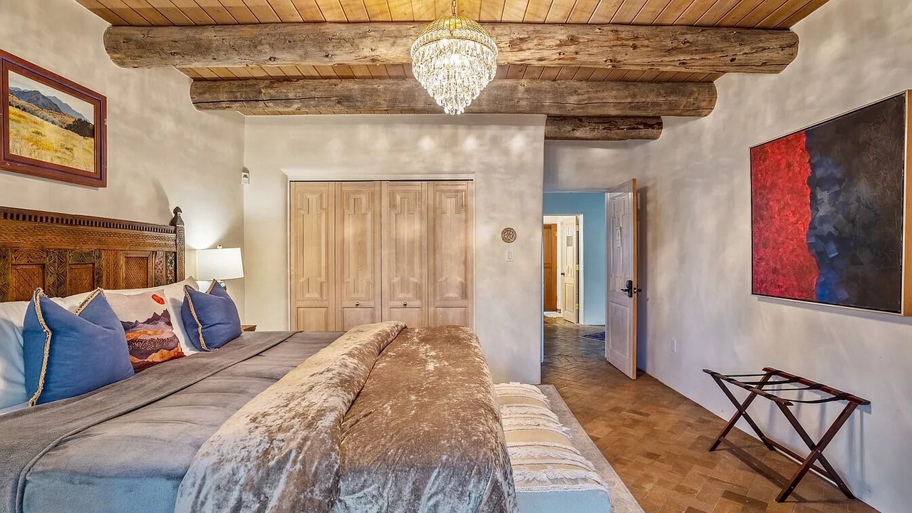 Photo of Bedroom in Arroyo Hondo
