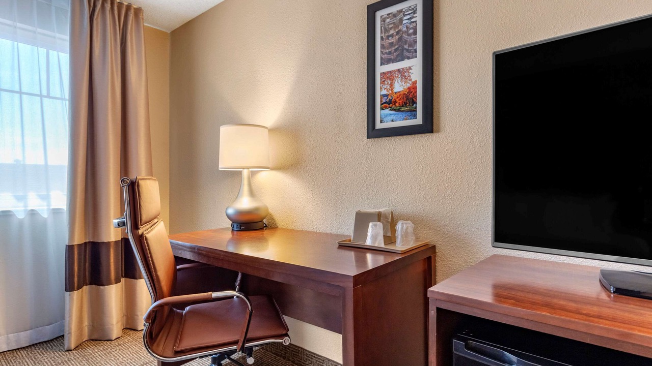 Photo of Bedroom in Santa Rosa