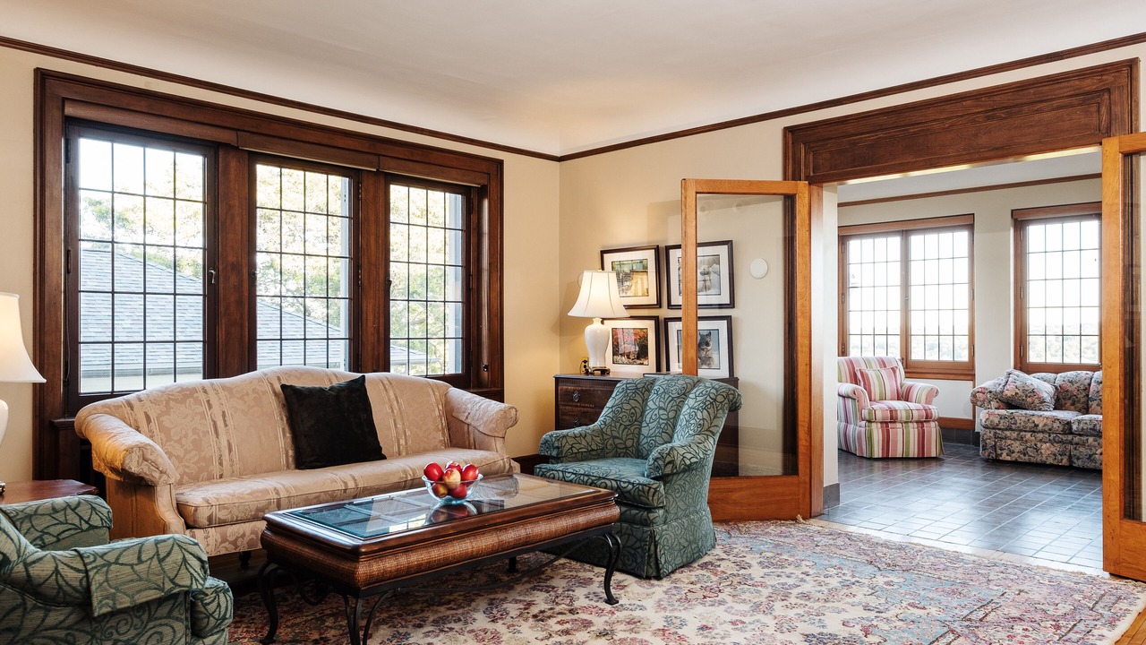 Photo of Bedroom in Summit - University