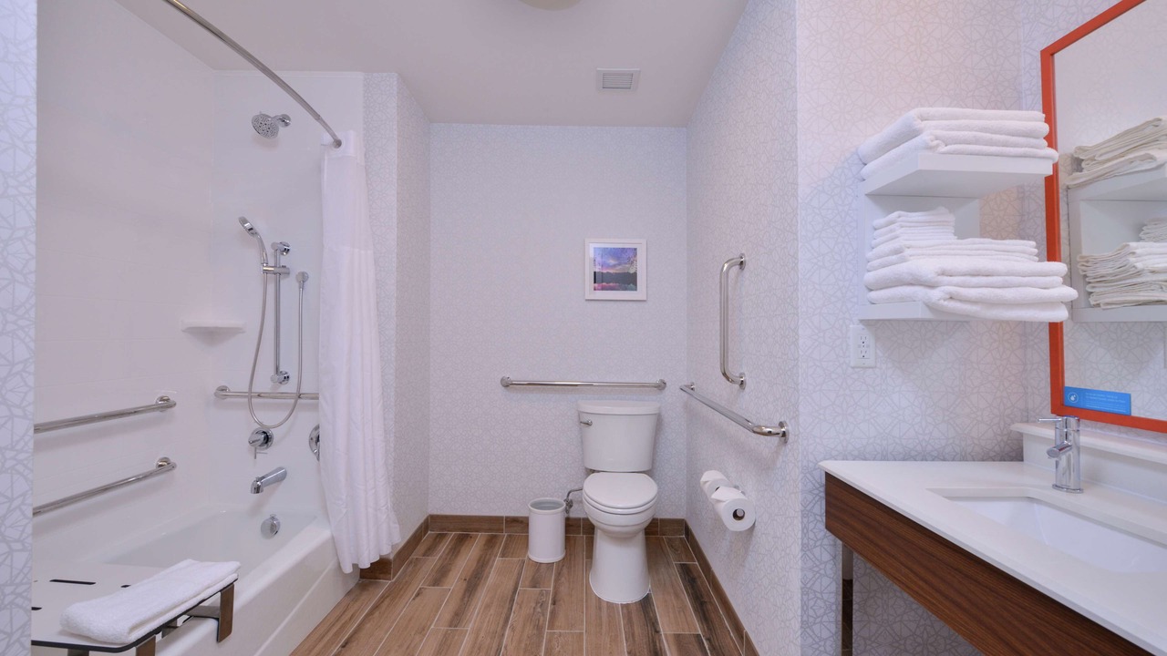 Photo of Bathroom in Lakeville