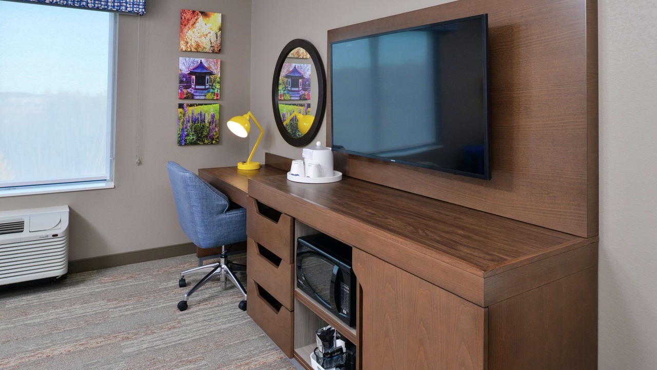 Photo of Bedroom in Lakeville