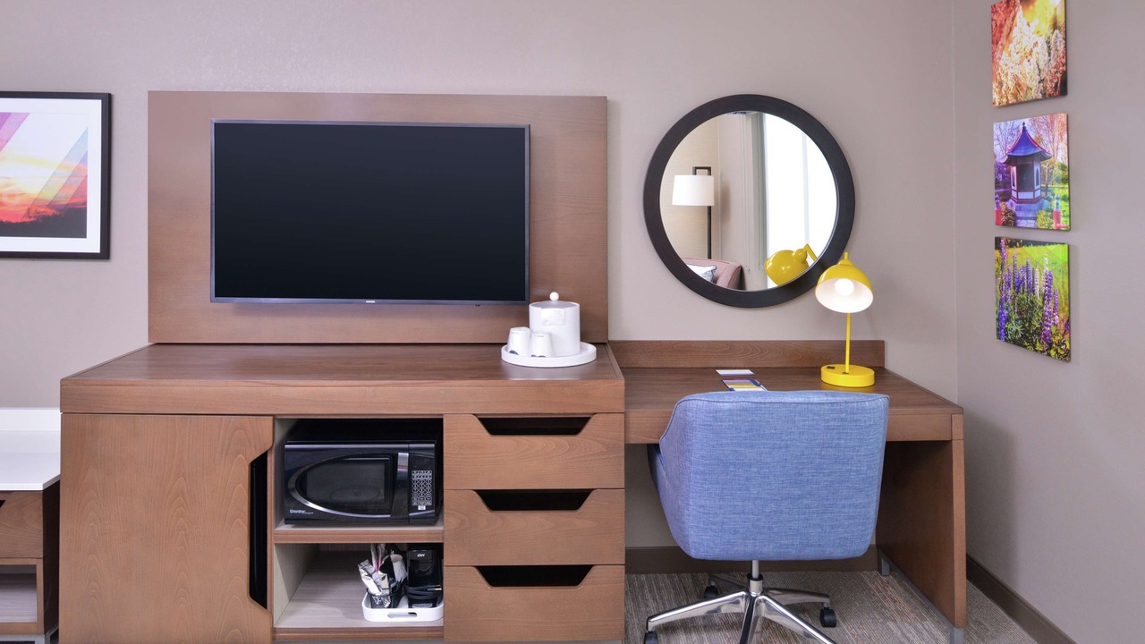 Photo of Bedroom in Lakeville