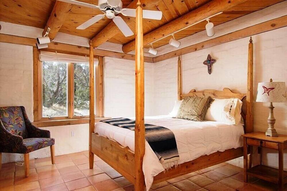 Photo of Bedroom in Las Campanas