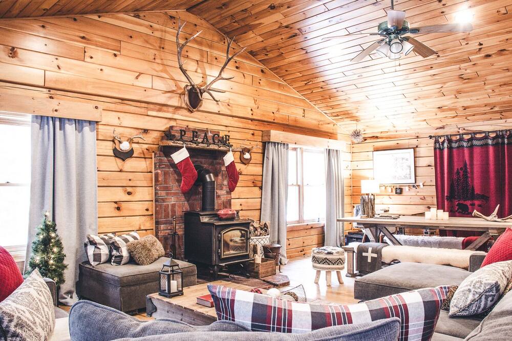 Photo of Livingroom in Lake Placid