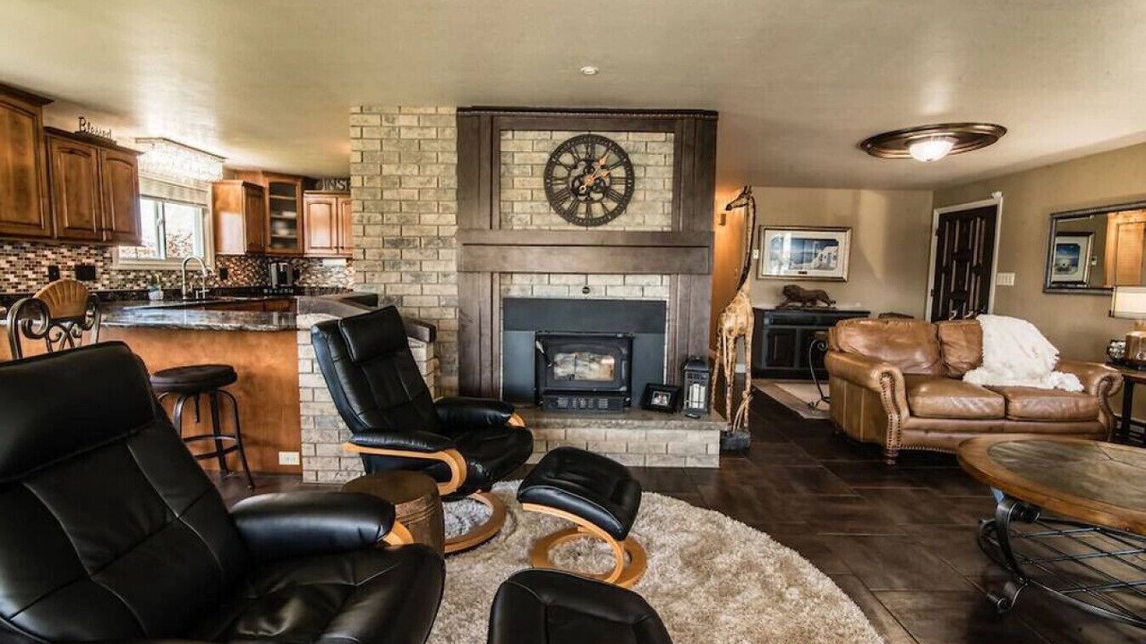 Photo of Livingroom in Suamico