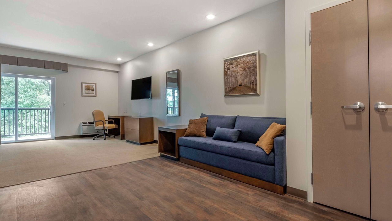Photo of Bedroom in Cheat Lake