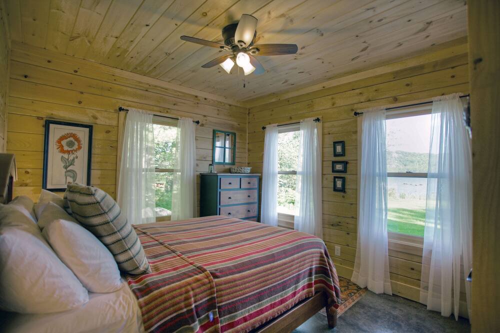 Photo of Bedroom in Au Sable Forks
