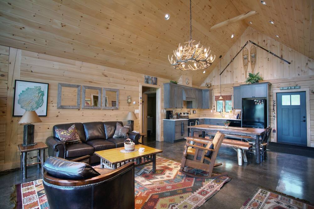 Photo of Livingroom in Au Sable Forks