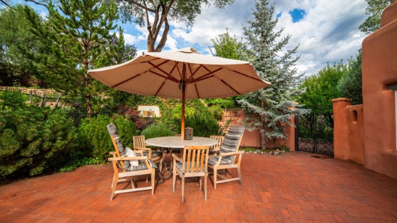 Photo of Outdoor in Historic Eastside
