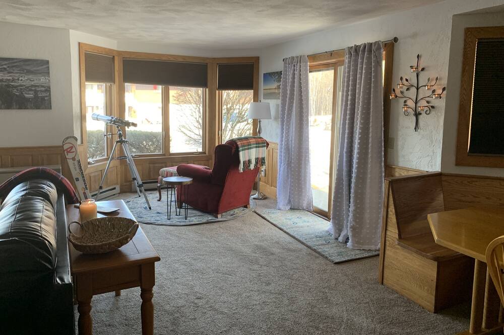 Photo of Livingroom in Jackson