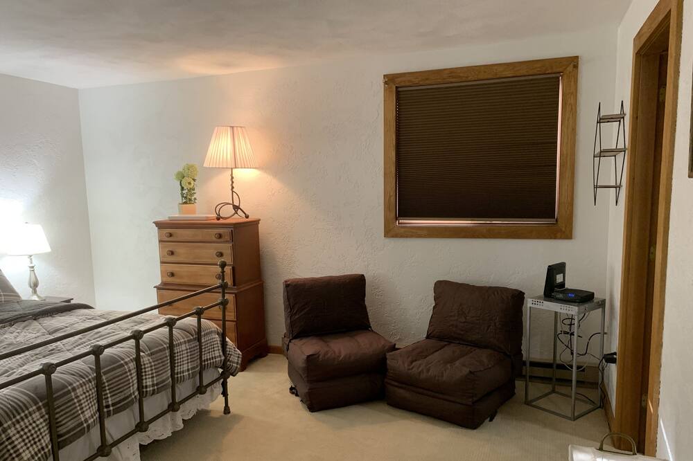 Photo of Bedroom in Jackson