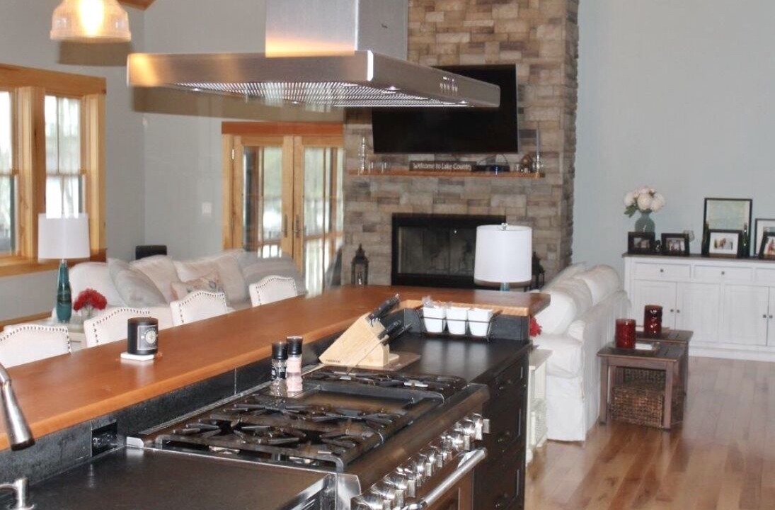 Photo of Livingroom in Meredith