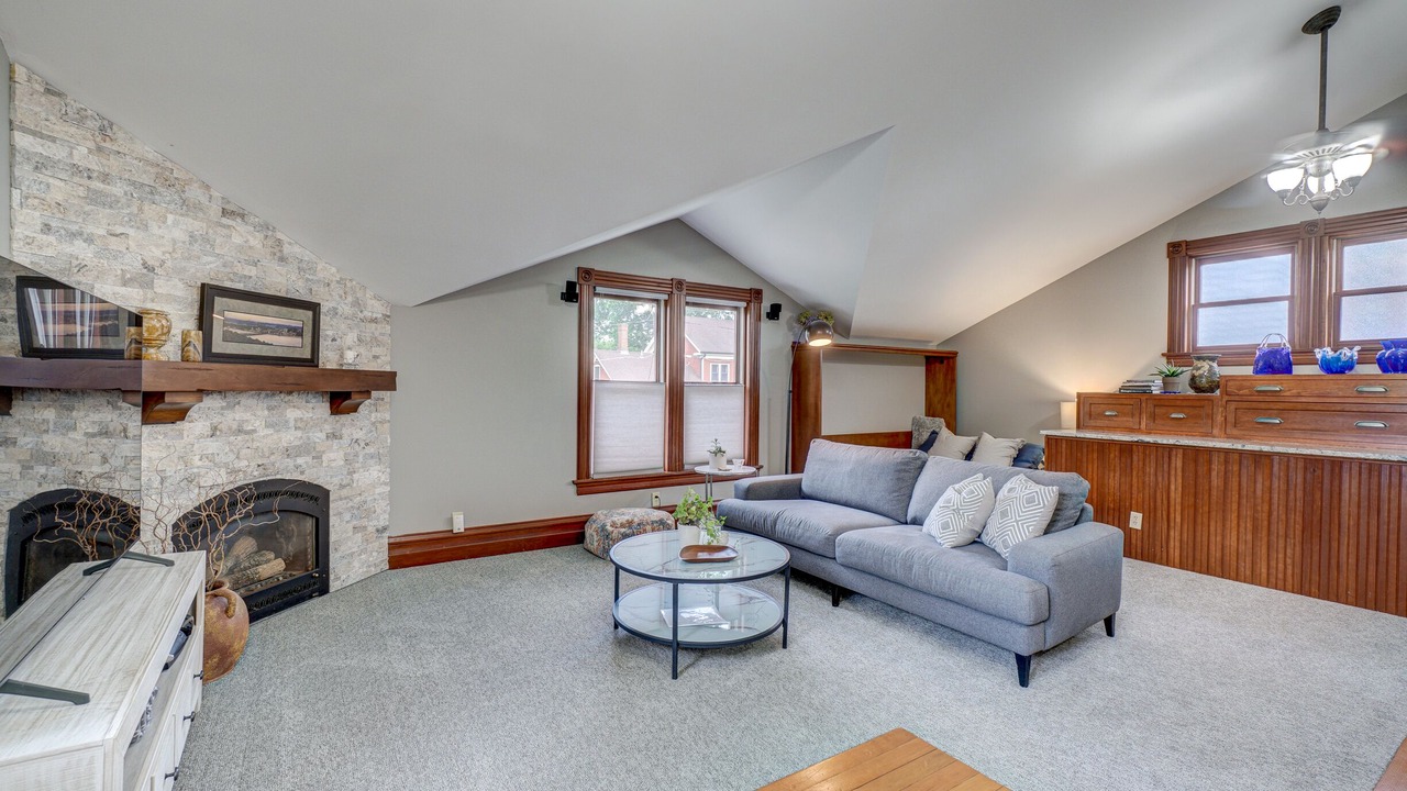 Photo of Livingroom in Stillwater