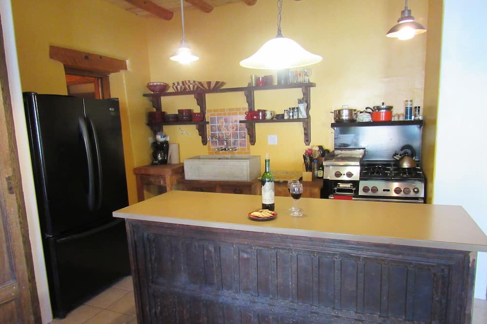 Photo of Kitchen in Canoncito