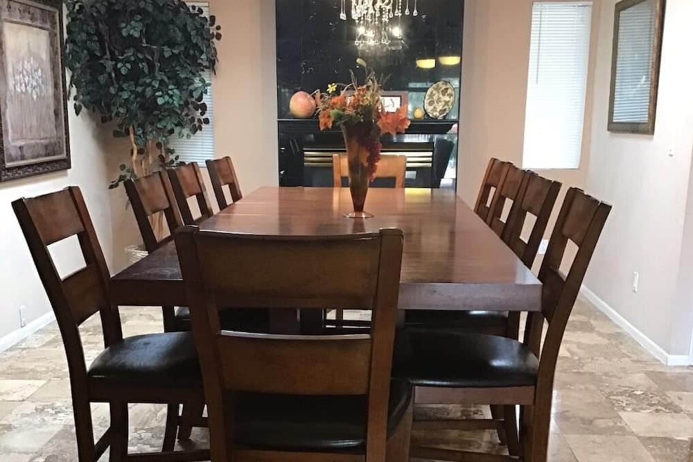 Photo of Kitchen in West Bluff