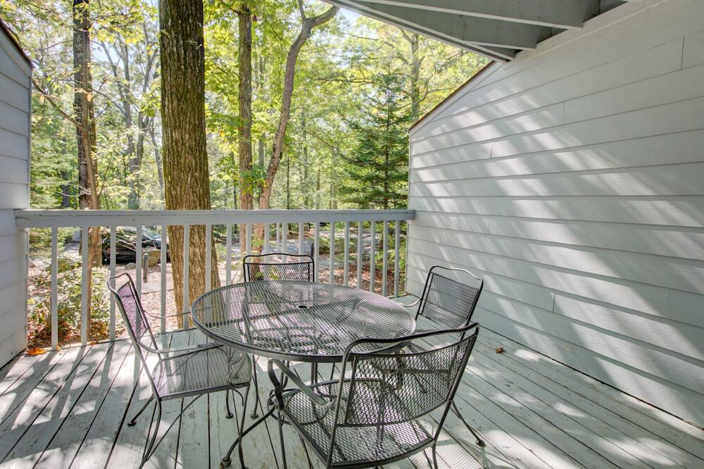 Photo of Patio Balcony in Wintergreen