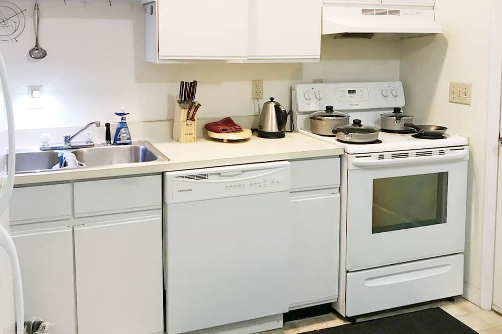 Photo of Kitchen in West Hartford