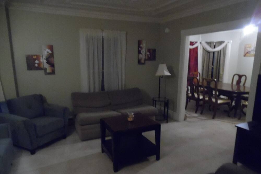 Photo of Livingroom in Brighton