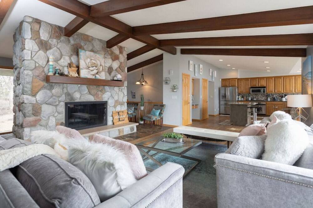 Photo of Livingroom in Minnetrista