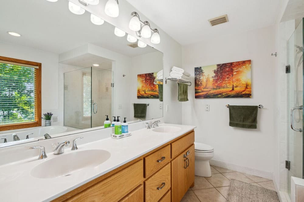 Photo of Bathroom in Minnetrista