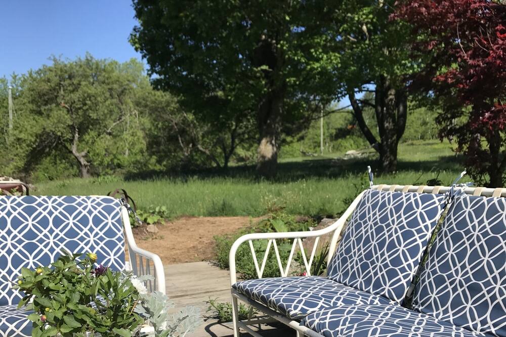 Photo of Patio Balcony in Munsonville