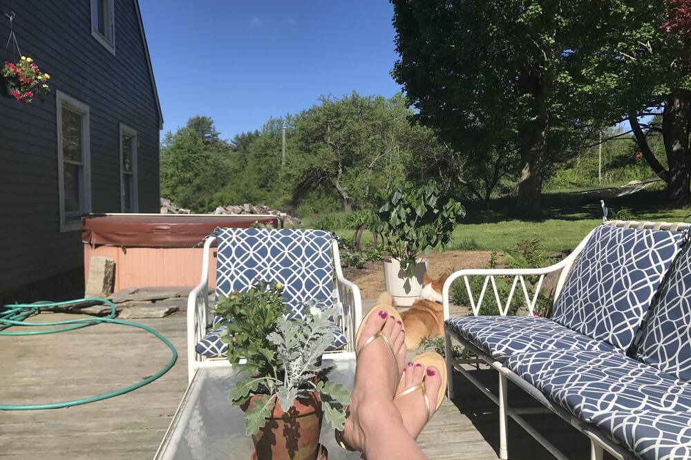 Photo of Patio Balcony in Munsonville