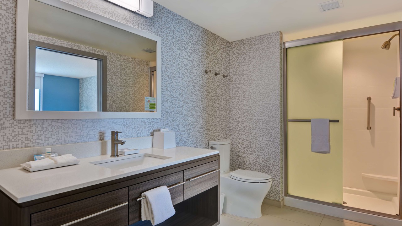 Photo of Bathroom in Williston North