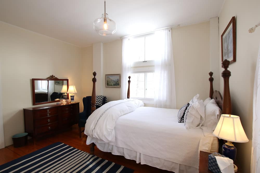 Photo of Bedroom in Pittsford