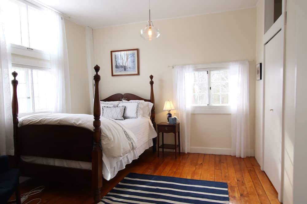 Photo of Bedroom in Pittsford