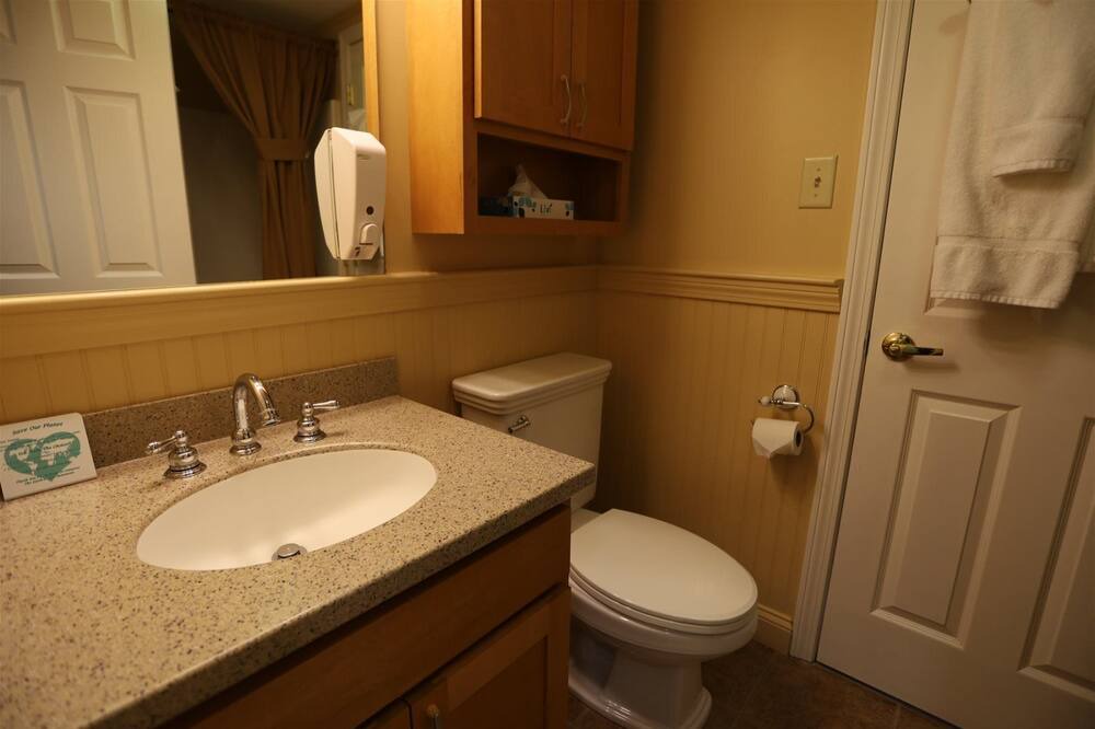 Photo of Bathroom in Lincoln